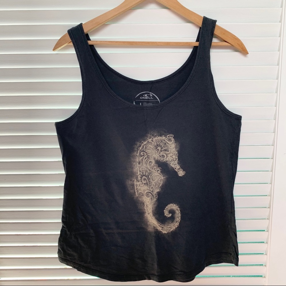 O’Neill seahorse tank